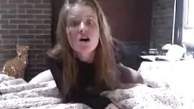 - keisha màu xám tro ...