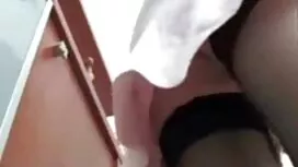 Busty SỮA. phim xet  ...